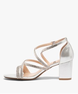 Sandales femme à talon fermé et fines brides strass